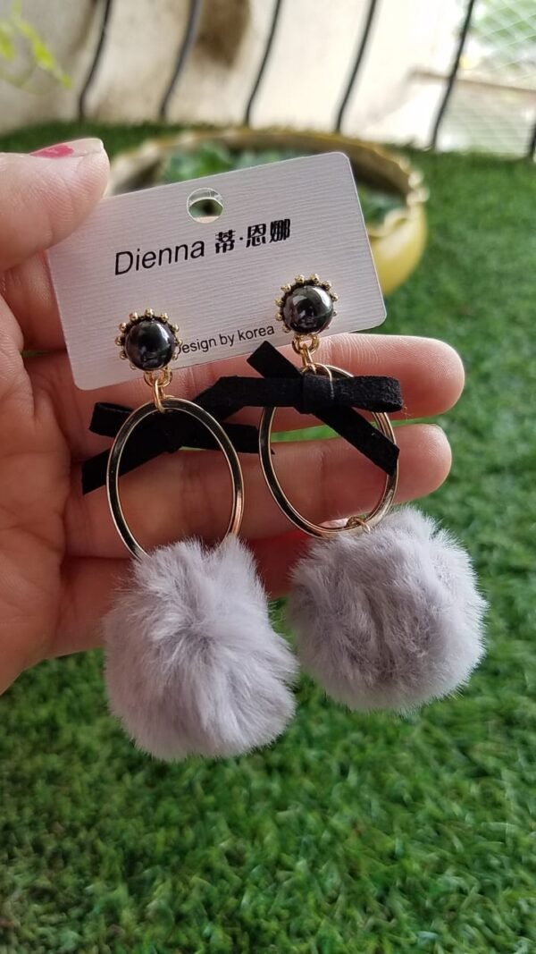 Western Grey Flur Earring BJW013