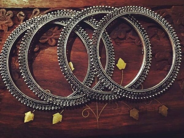 Oxidised 4 Set Of Bangles