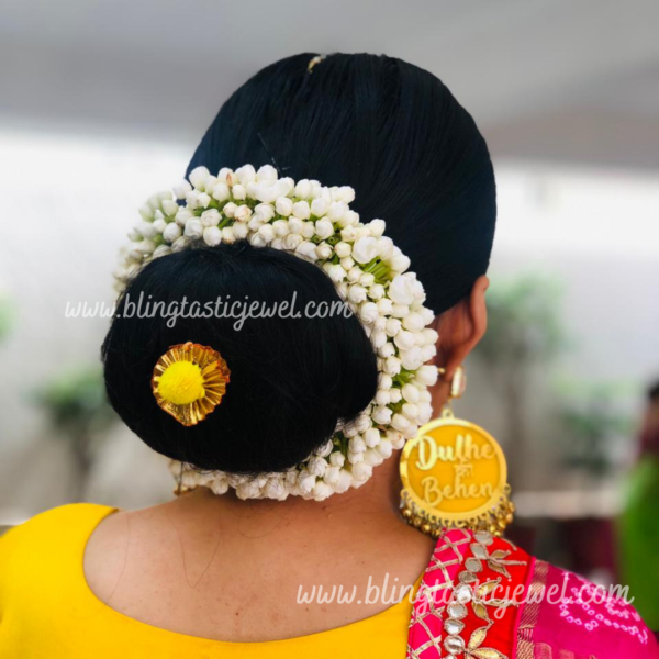 Customised dulhaniya earrings, choker, hathpool and mangtika set