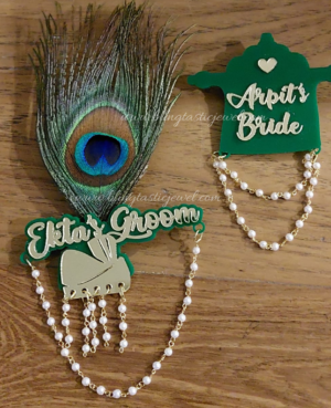 groom and bride designer brooches for wedding