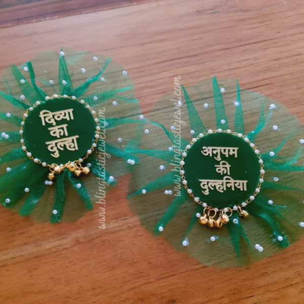 customized green brooches for bride to be