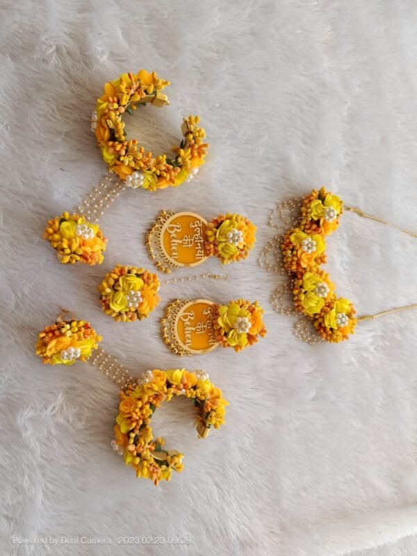 Dulhaniya earrings with flower jewellery combo in customised colors - Image 2